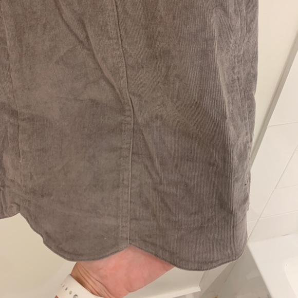 Altar’d state skirt - Picture 3 of 4